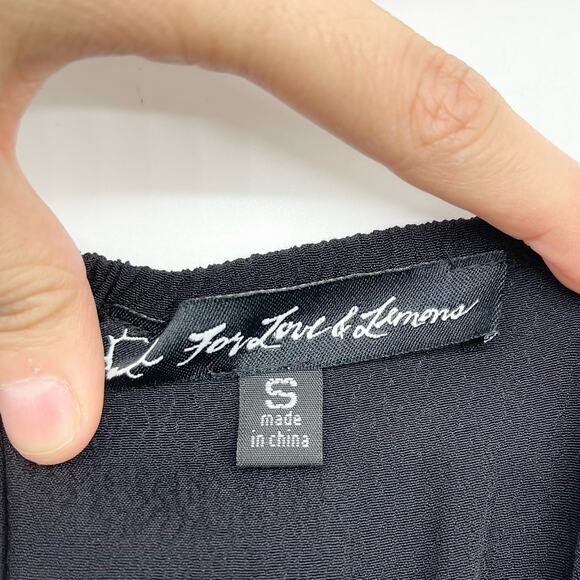 For Love & Lemons Flowy Top Womens Small Whimsygoth Boho Witchy Dark Cottage - Picture 8 of 9